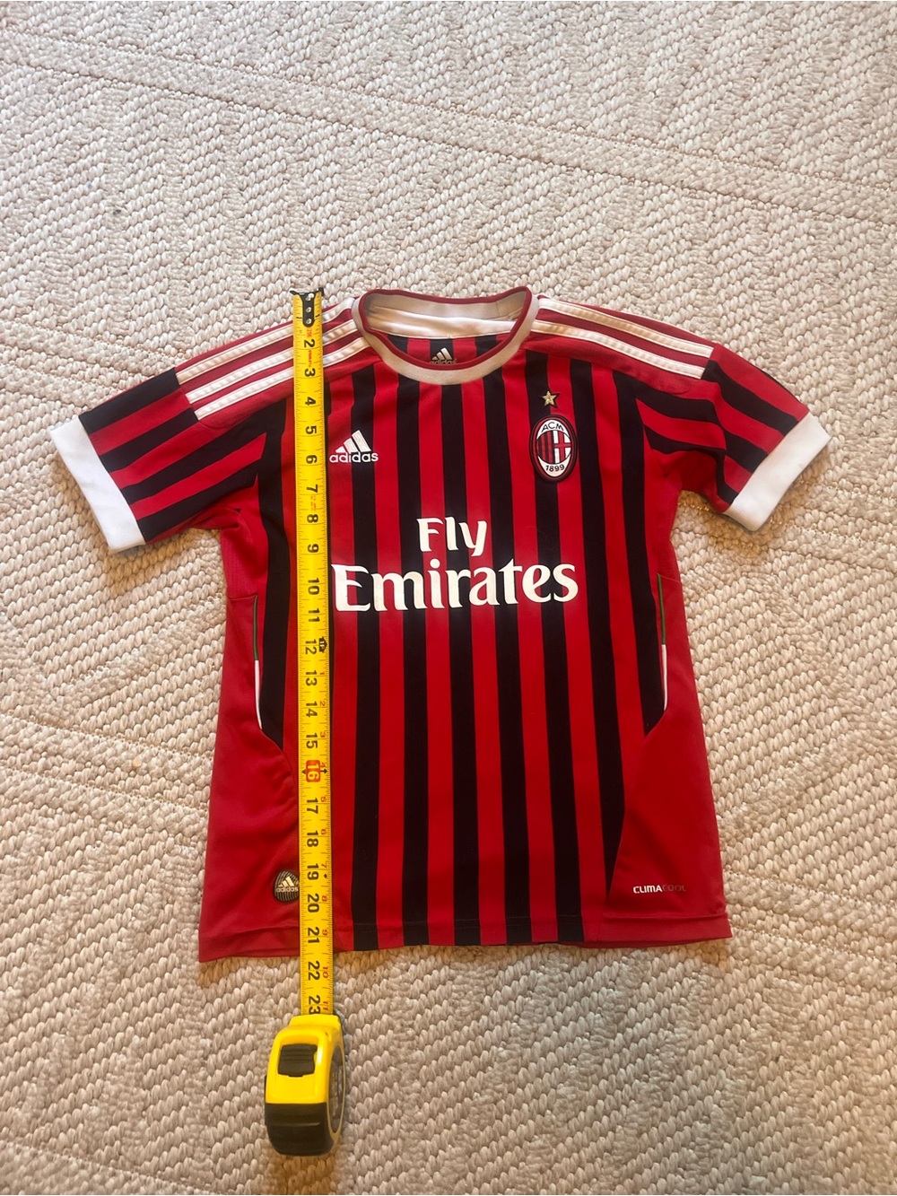 VINTAGE ADIDAS CLIMACOOL AC MILAN SOCCER JERSEY kids size Medium